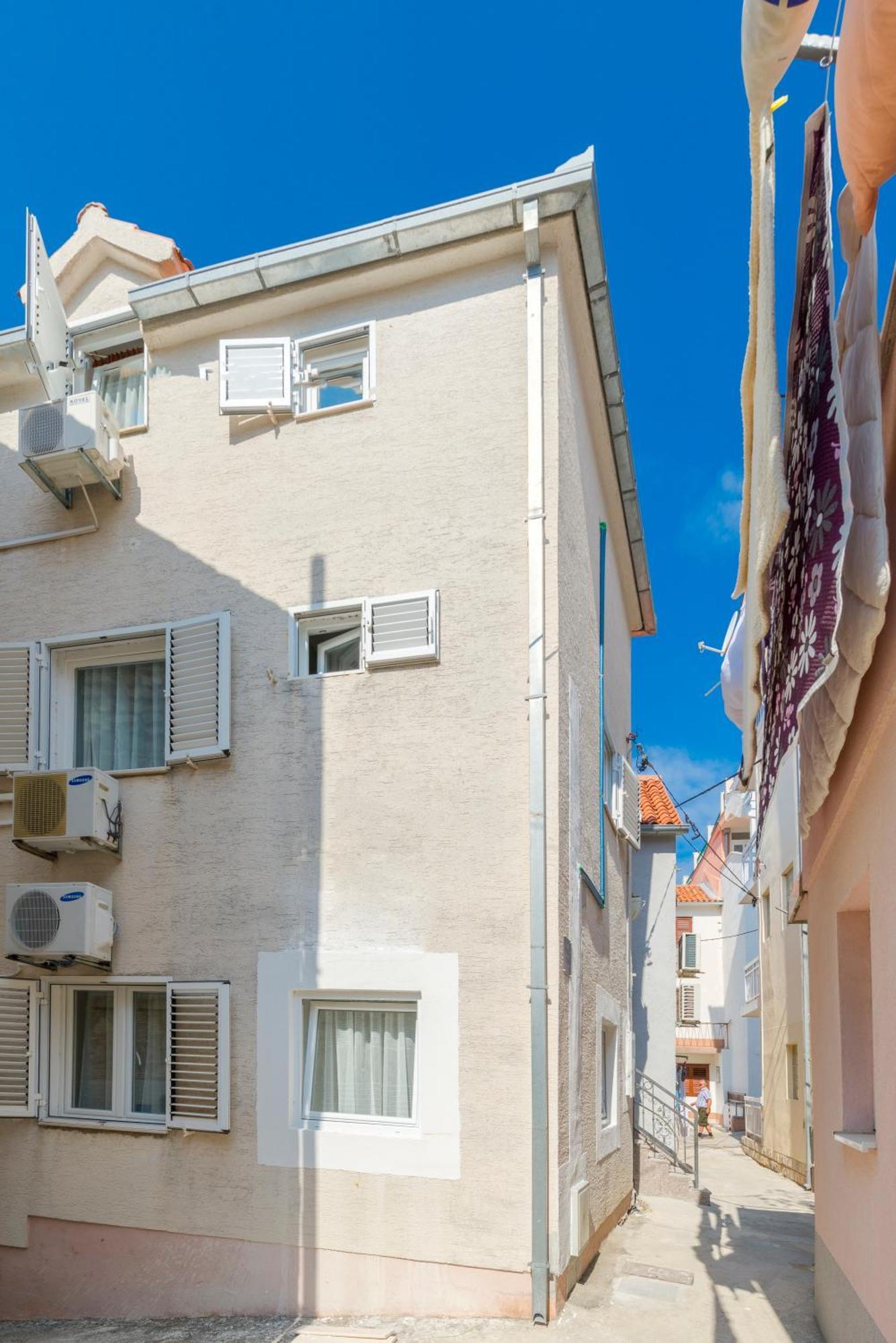 Apartments Roma Baška Voda Εξωτερικό φωτογραφία