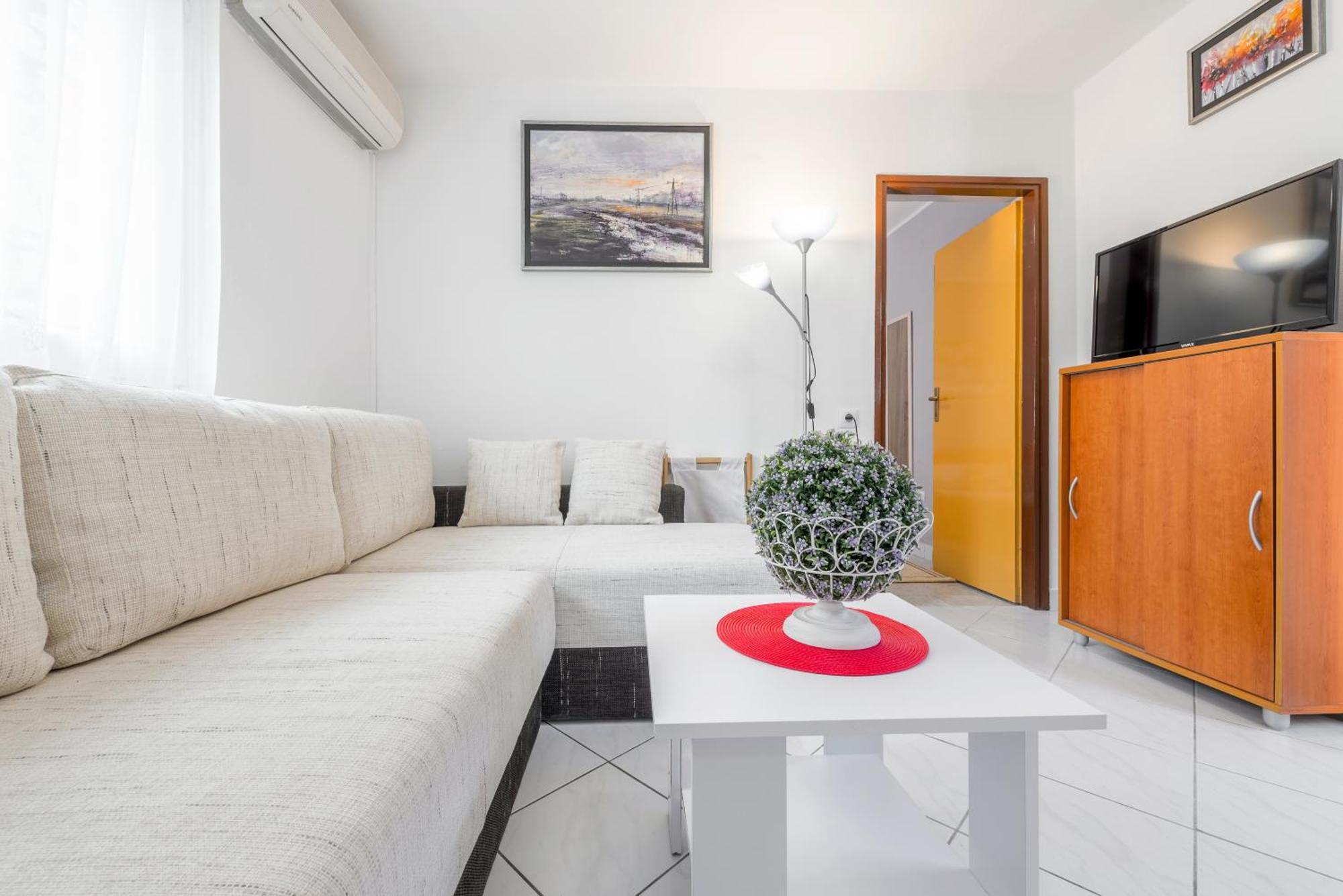 Apartments Roma Baška Voda Εξωτερικό φωτογραφία