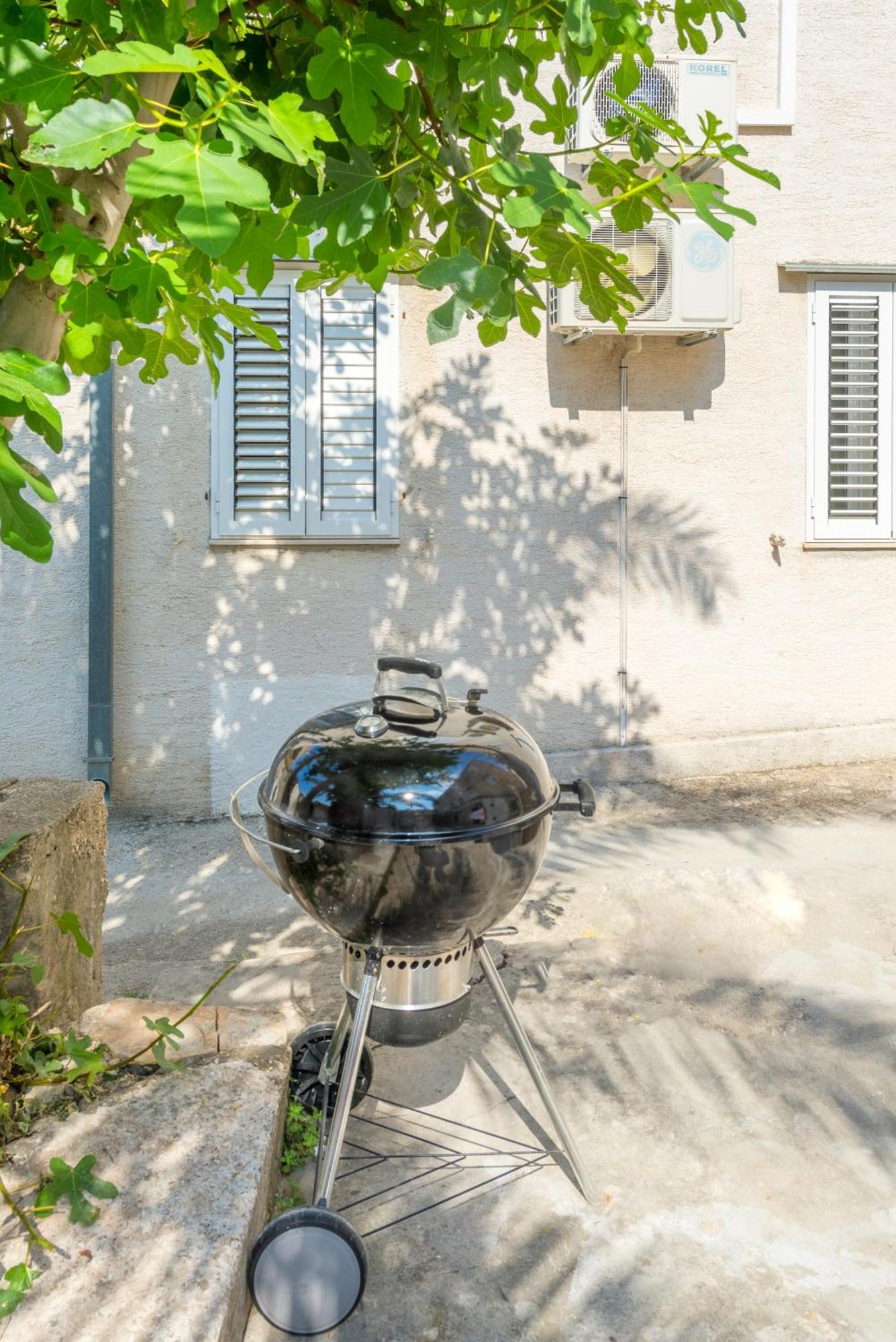 Apartments Roma Baška Voda Εξωτερικό φωτογραφία
